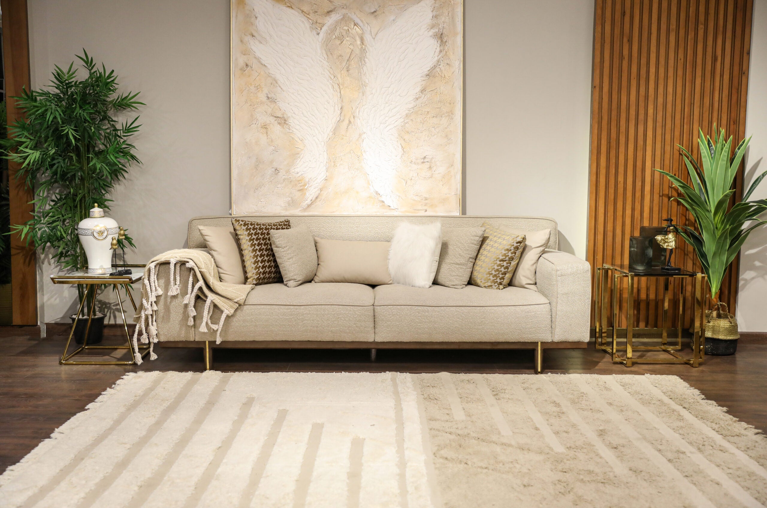 Flow Sofa set