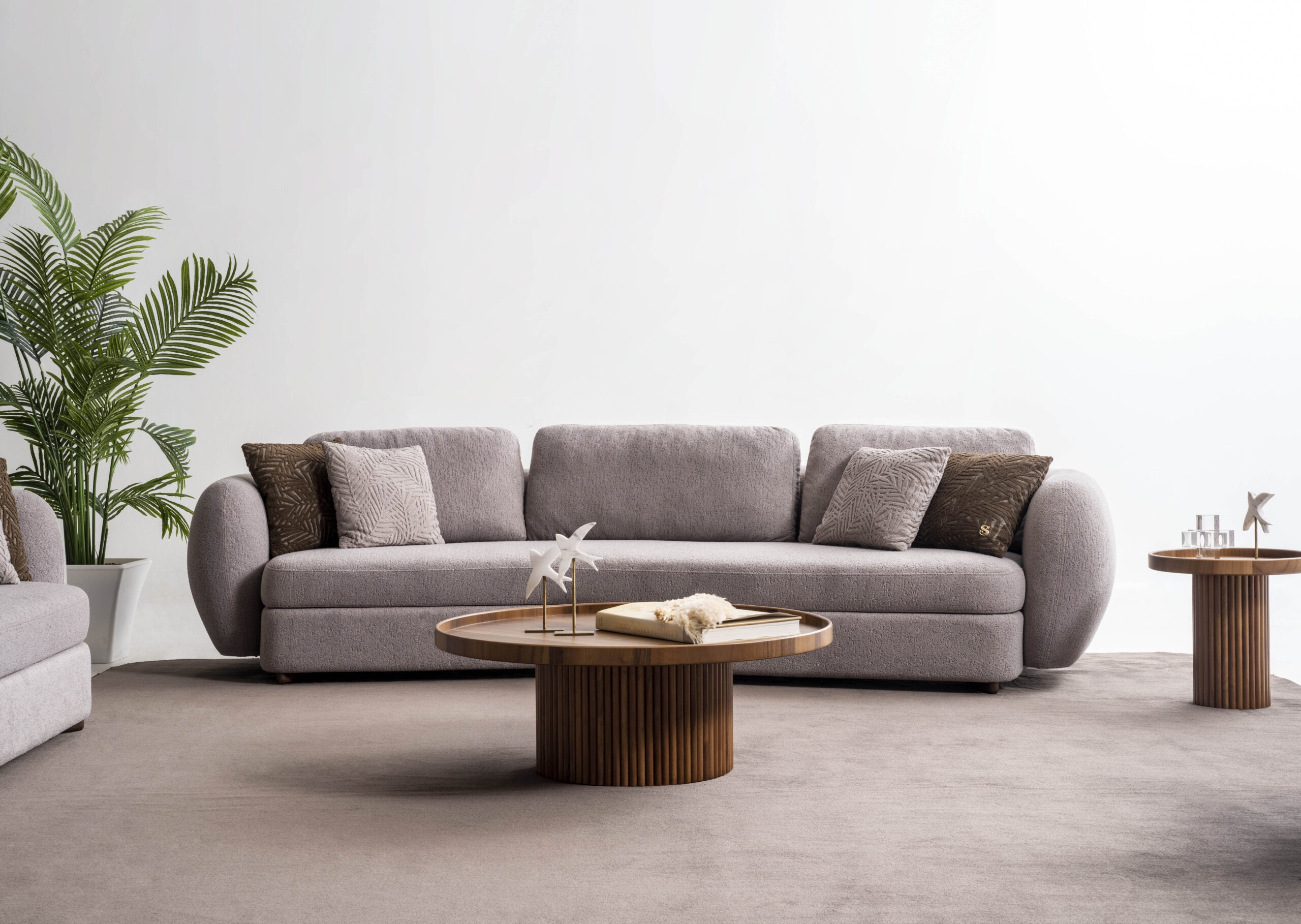 Luna Curve Love Seat
