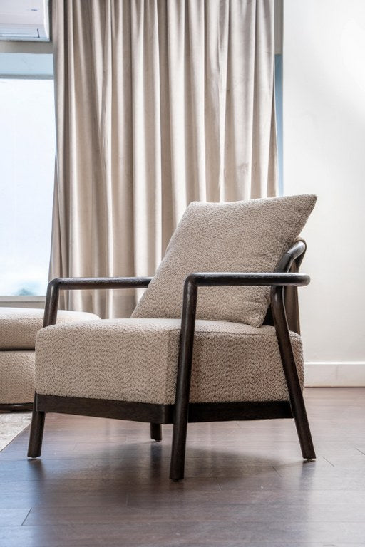 Cilic Chair