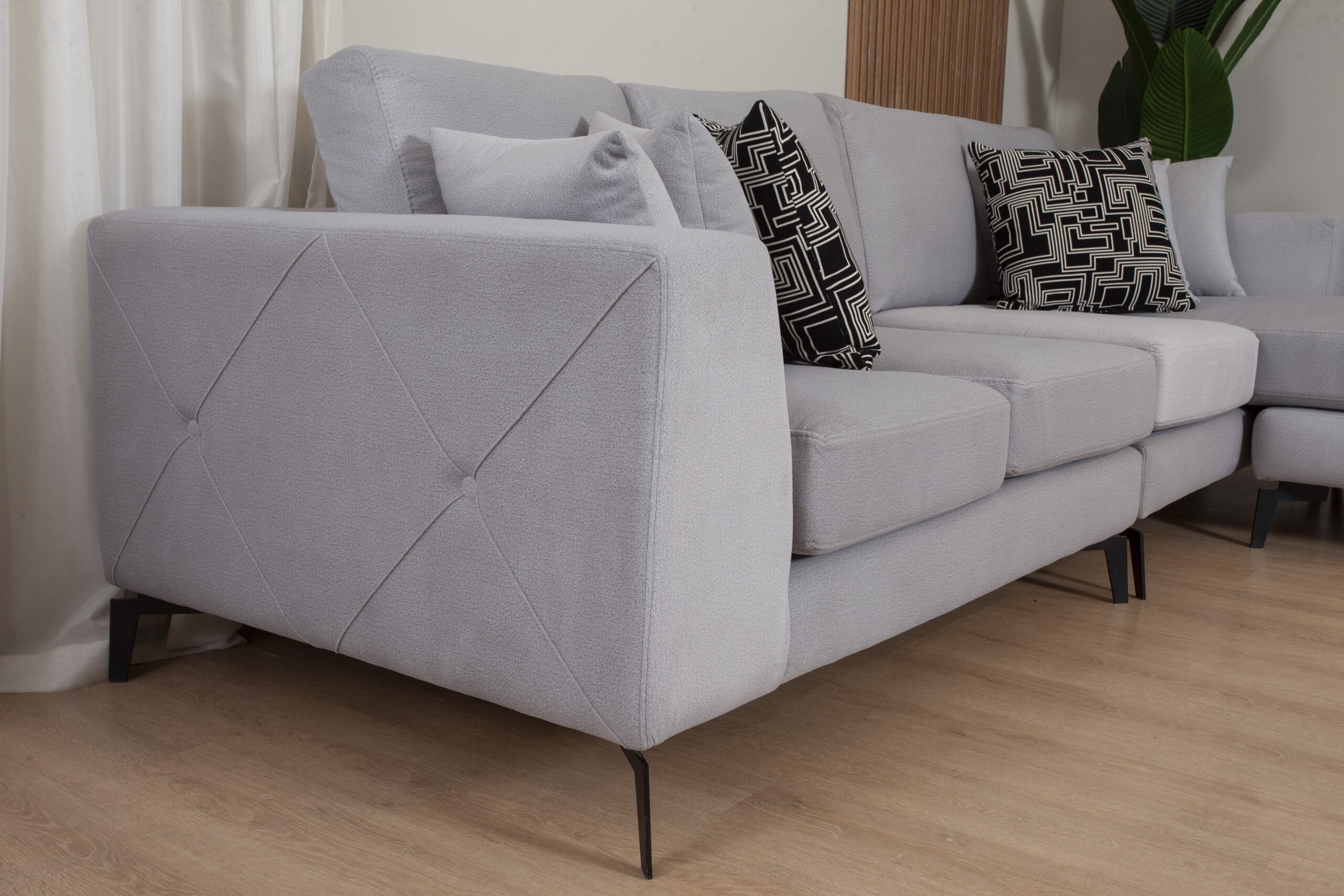 Ferry L Moving Shazlong