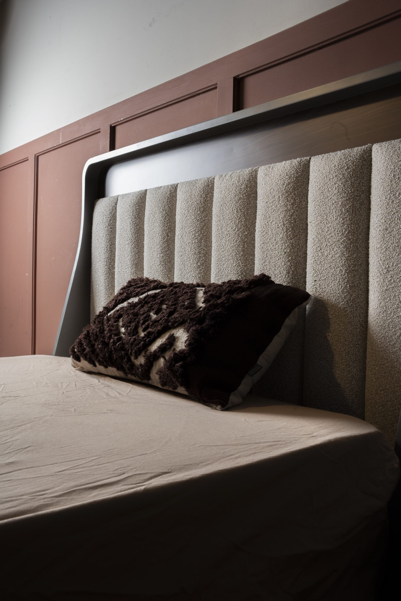  ميرا غرفة نوم شبابيه