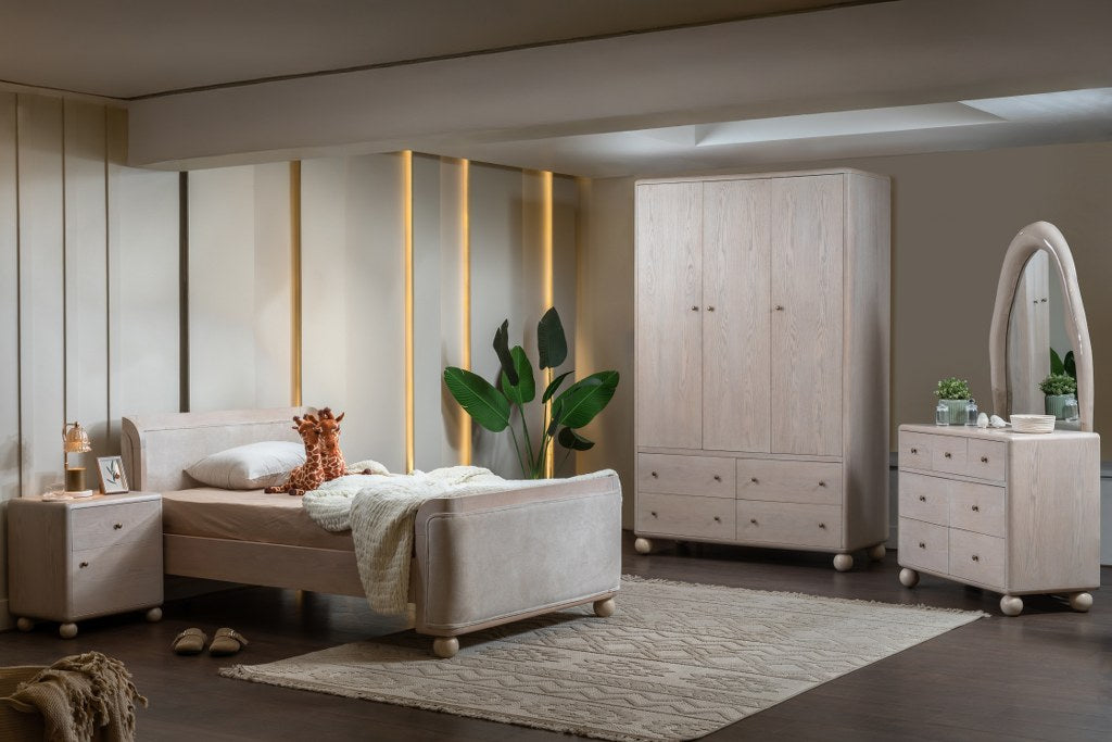 Teddy Toddler & Baby Bedroom